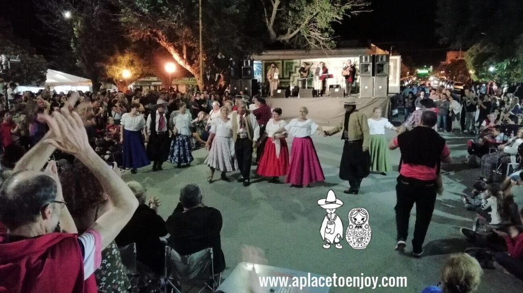 Cosquin Folklore - the largest festival of Argentinian folklore music ...